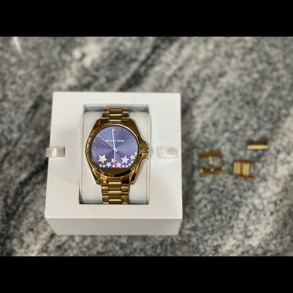 MICHAEL Michael Kors Gold 2513700 Smart Watch